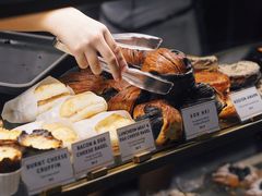 餐具摆设-Keong Saik Bakery