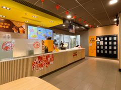 -麦当劳(轻轨曹杨路店)