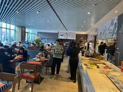 -筠咖啡西餐厅(上海国展宝龙丽筠酒店)