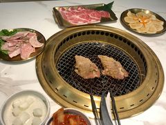 -炙城·韩式烤肉(南京东路店)
