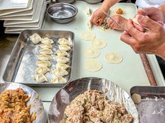 -东来菜馆•手抓海鲜家常菜•海鲜锅贴(鸽子窝店)