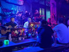 -江湖酒吧(老外滩店)