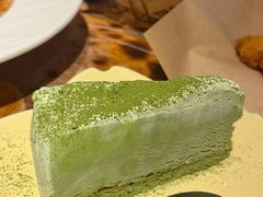 -必胜客(尹山湖歌林公园店)