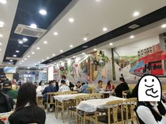 -江城燕子大排档(江汉路步行街店)