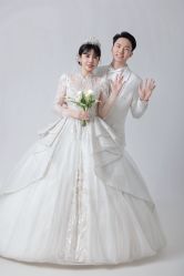 -莫兰迪婚纱摄影