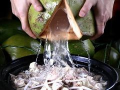 -东椰·海南椰子鸡火锅(朝阳门店)