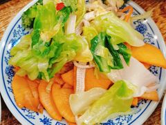 素凉菜-门框胡同百年卤煮(新街口店)