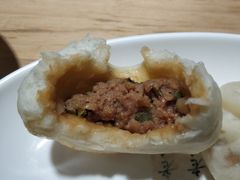老面土猪肉包-凤起龙游老面包子(凯德晶品店)