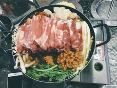 部队锅-MI WU FACTORY米屋美食工厂餐厅(绿地店)