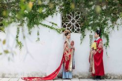 -挪娅婚纱摄影皇家会所