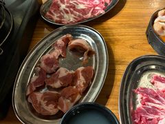 -山居屋炭火烧肉(厚街万达店)