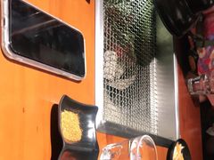 -肉甲韩国木炭烤肉(新壹街1店)