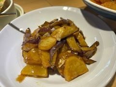 -关东小磨东北菜(上海长风大悦城店)
