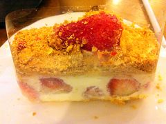 草莓拿破仑-星巴克(蔡伦路店)