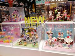 -泡泡玛特POPMART(崇文门国瑞城店)