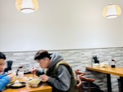 -黄阿姨锅贴大王(万航渡路店)