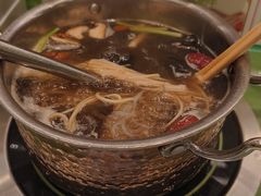 -一围小火锅(高铁吾悦店)