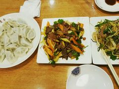 -篱笆院东北饺子王(欧阳路店)