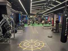 -懒人Club运动健身·运动康复·私教(卓越时代广场店)