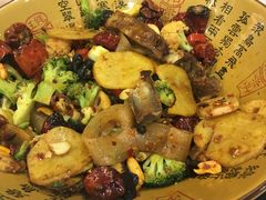 -义聚成老北京炙子烤肉(门框店)