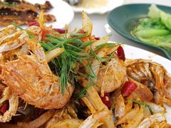 -覃记海鲜美食餐厅