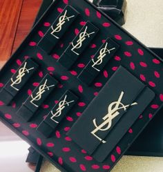 -YVESSAINTLAURENT