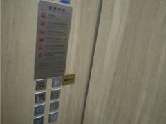 -普拉达游泳健身(水湾1979店)