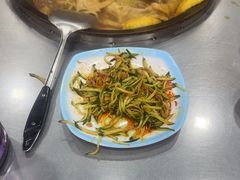 -屯老二农家铁锅炖·行业领军者(梅江店)