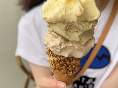 -VENCHI 闻绮(上海佛罗伦萨小镇店)