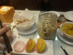 -新大咀港式茶餐厅(宝山万达店)