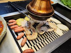 -臻牛烤肉