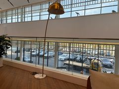 -上海宝宁宝马4S店