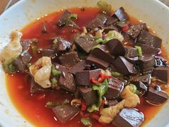 -赶海部落海鲜城(海阳路店)