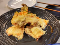 锅包肉-东方饺子王(新奥购物中心店)