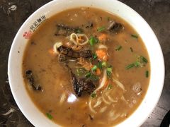 虾爆鳝片-何记面馆(龙泉山店)