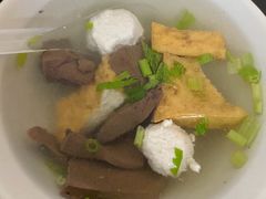 豆干鸭血汤-松树干拌面店