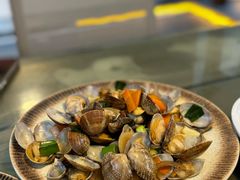 -三姐妹·海鲜大排档