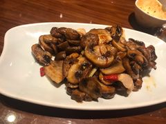 -眉州东坡·熊猫主题餐厅(枫蓝店)