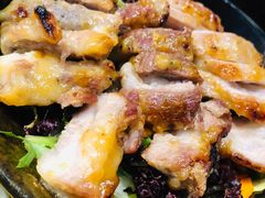 秘制梅肉沙拉-花食间餐吧(远大购物中心群力店)