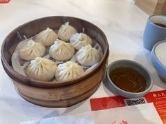 -馋三尺蟹粉小笼(人民广场店)