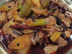 -牛一嘴·兰州牛肉面·大盘鸡(财富中心店)