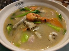 -大食代美食广场(上海中心店)