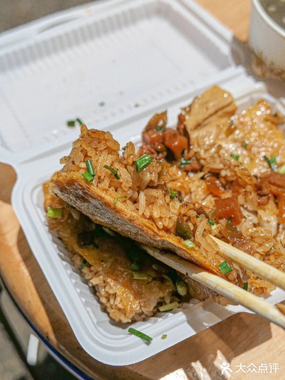 武汉过早✨武大旁很哇塞的豆皮‼️十年老店