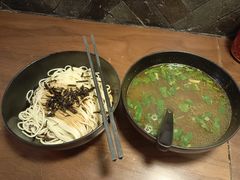 -舒蔡记生煎菜饭(云南中路店)