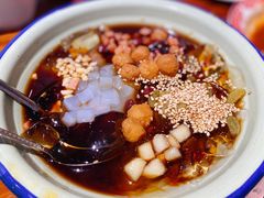 -爆炸头阿姨小四川正宗川味小吃(无任何分店)