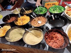 调料品种丰富-爆炸头阿姨小四川正宗川味小吃(无任何分店)