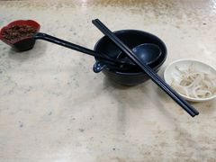 -丽虹云南过桥米线(兴工街店)