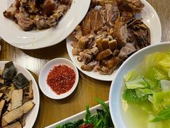 -老鼎万春卤菜(五代传承创始老店)