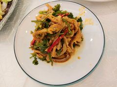 -新粤新疆菜清真餐厅(拱北店)