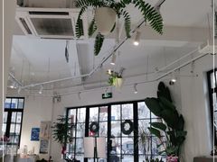 -Fridi Patisserie Cafe